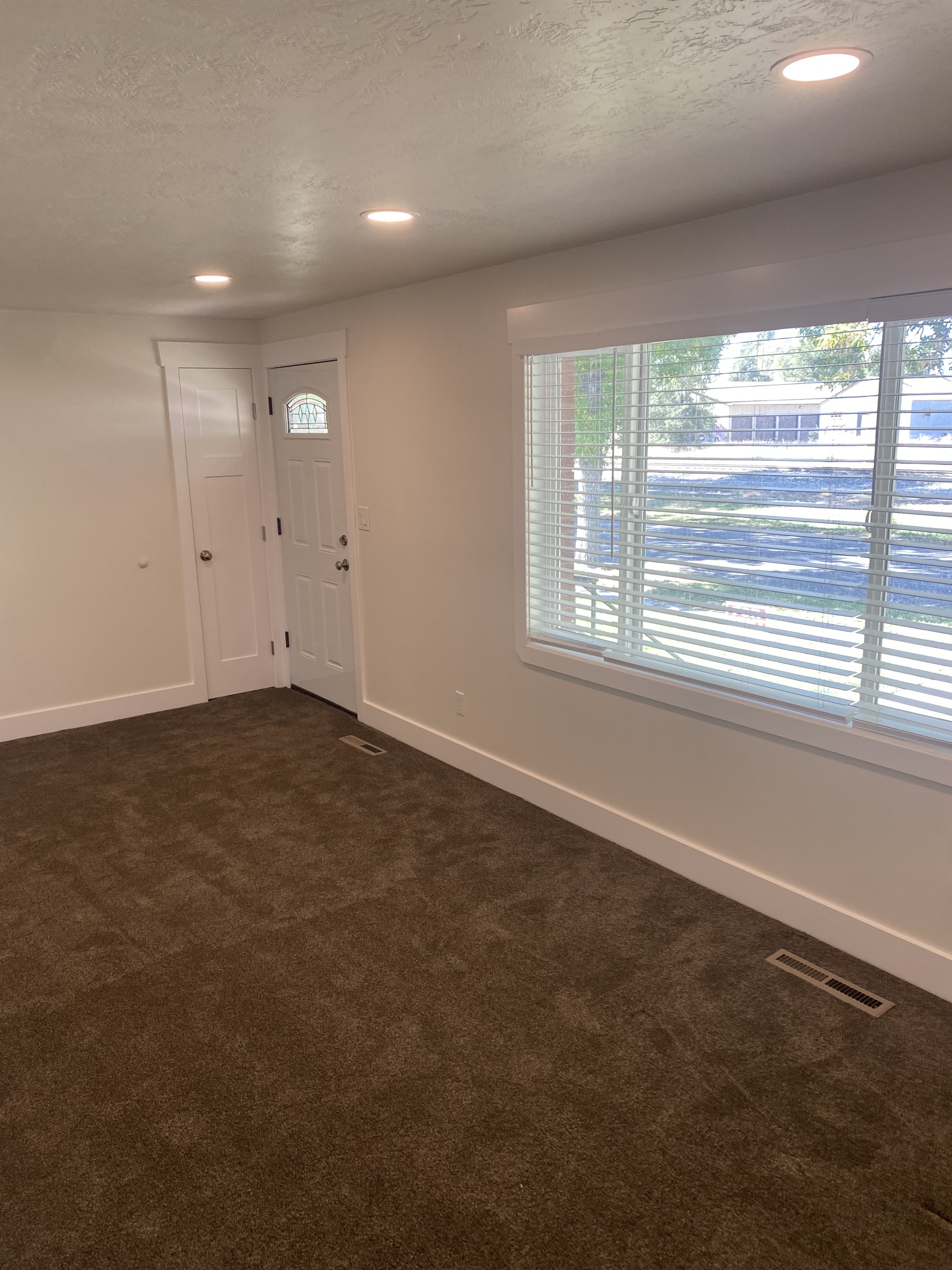 Tremonton Apartment: 268 N 200 W