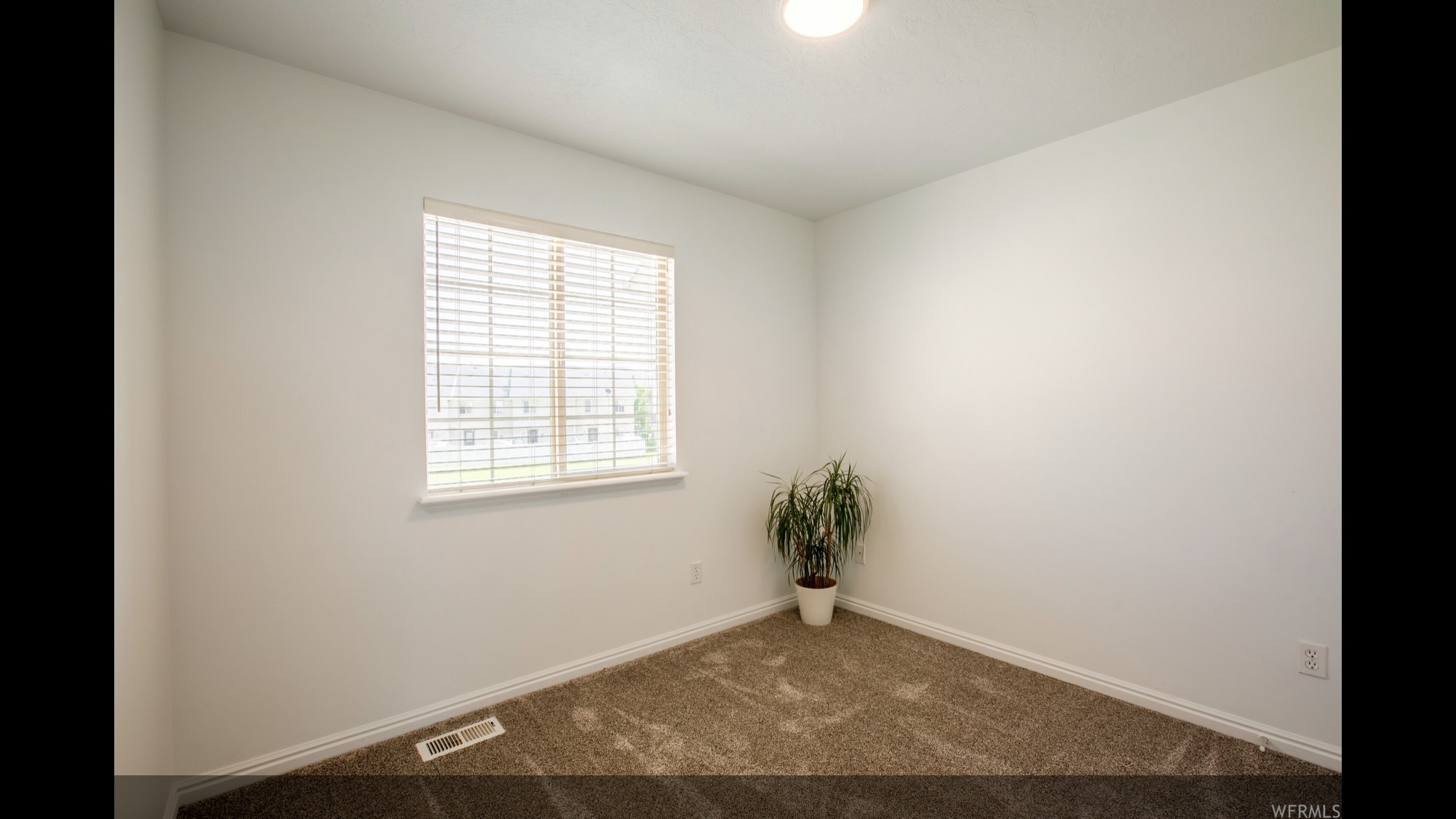 Springville Single Room: 1069 S Kingsbury Road