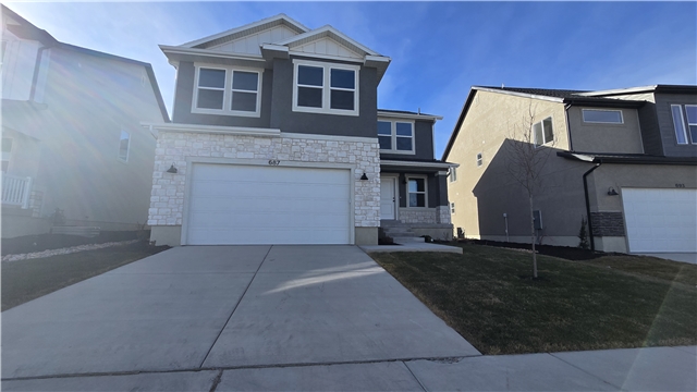 Saratoga Springs House: 687 N Boseman Way