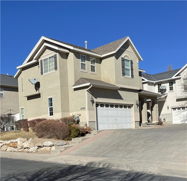 West Jordan House: 6792 W Callery Ln
