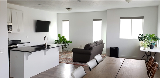 Bluffdale Single Room: 15291 S Tack Way