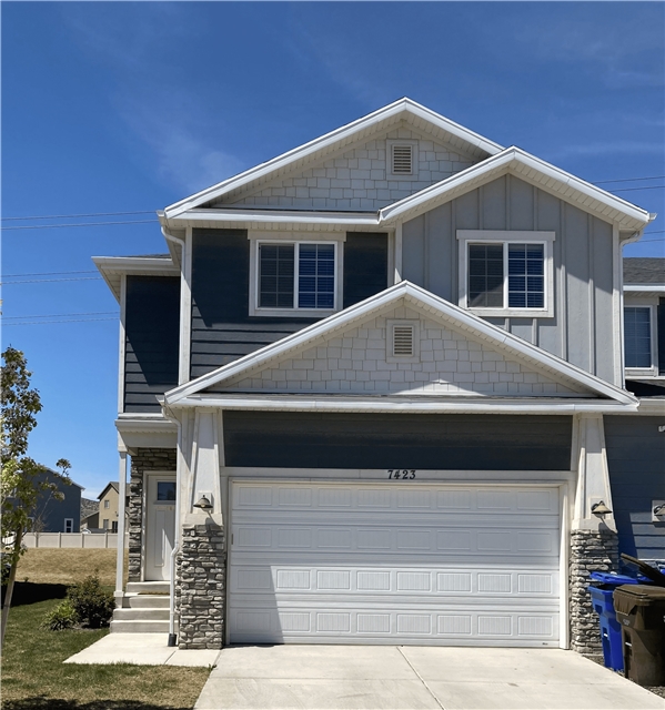 Eagle Mountain Townhome: 7423 N Cottage Ln