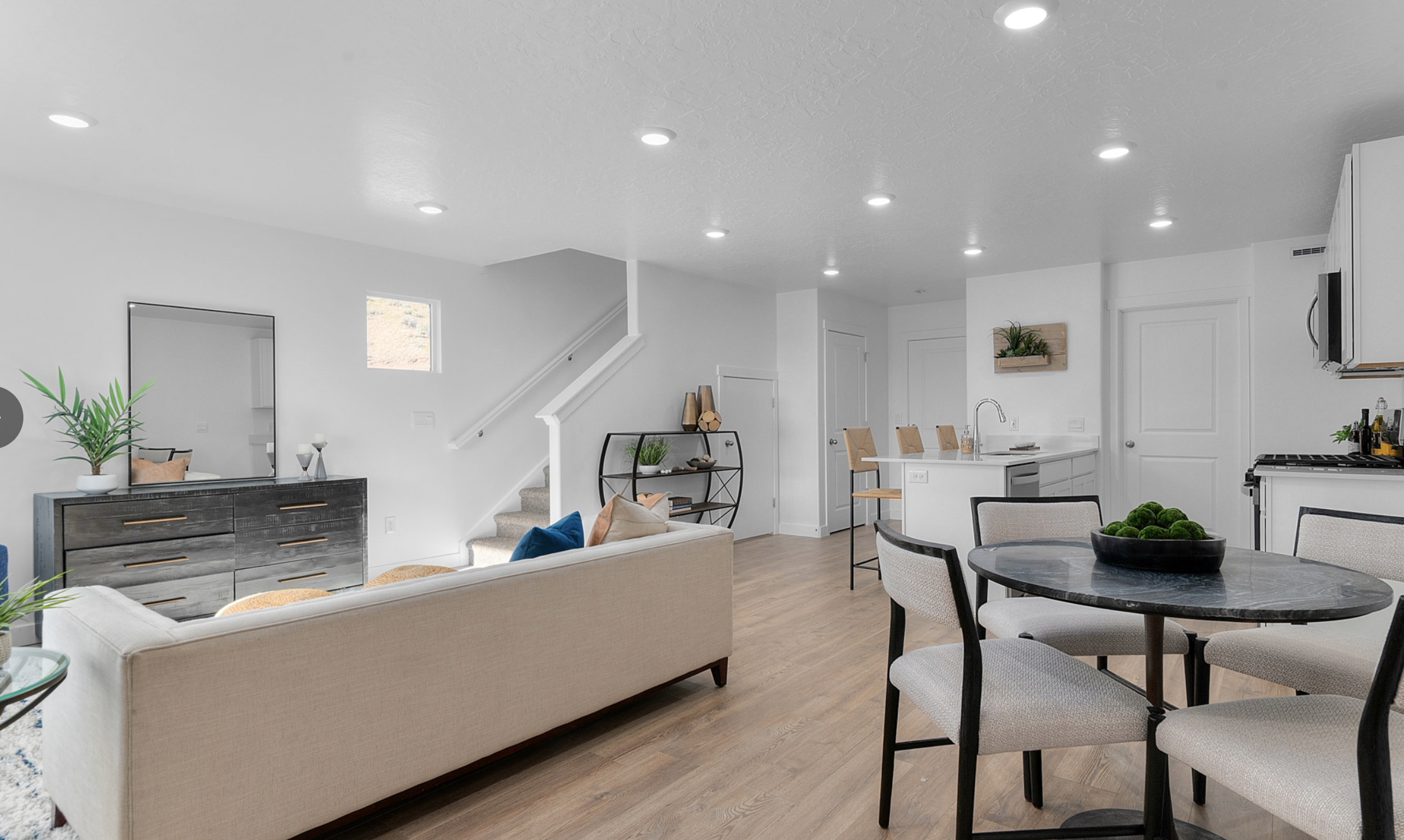 Lehi Townhome: 4555 N McKechnie Way