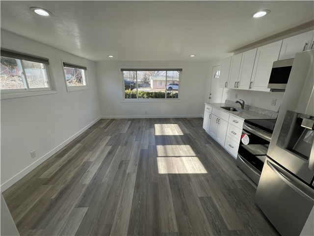 Salt Lake City House: 6915 S Brookhill Dr