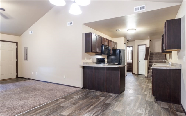 Sioux Falls Apartment: 7836 S Townsley Ave