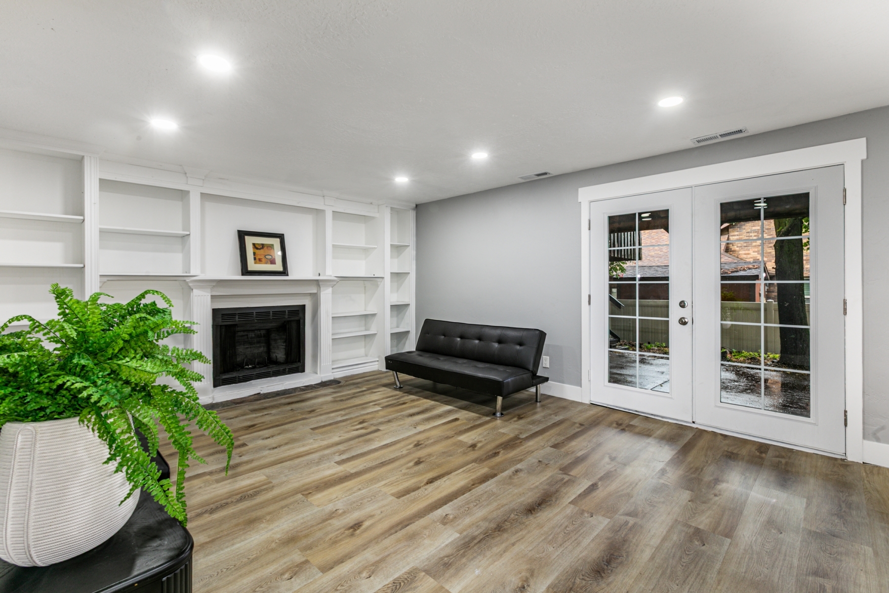 Layton House: 1627 N 2800 E