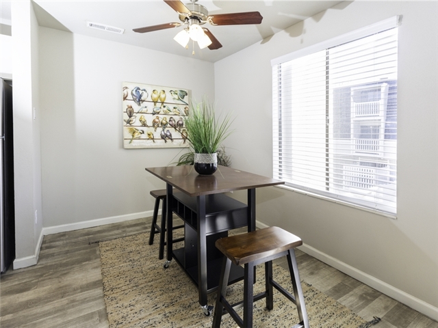 West Valley Apartment: 3043 W 3500 S