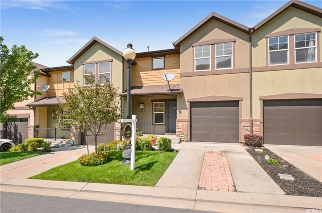 Draper Townhome: 129 E Chandlerpoint Way