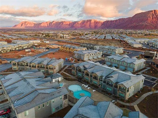 Ivins Townhome: 350 W Old Highway 91