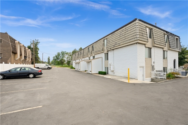 Salt Lake City Apartment: 205 E 4600 S