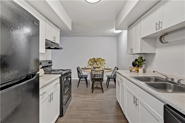 Midvale Apartment: 7351 S Catalpa St