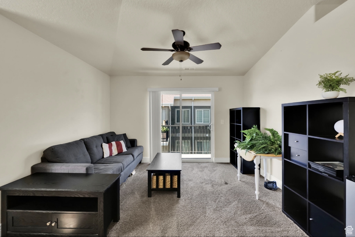 Sandy Apartment: 8264 S Resaca Dr