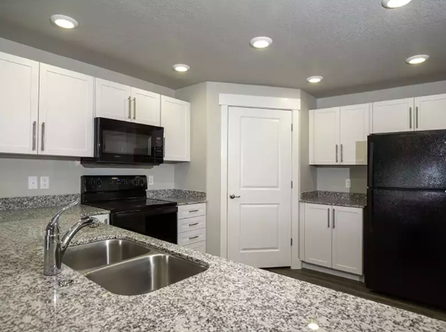 Payson Apartment: 1347 E 50 S