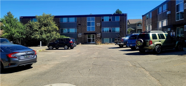 Denver Apartment: 870 S Birch St