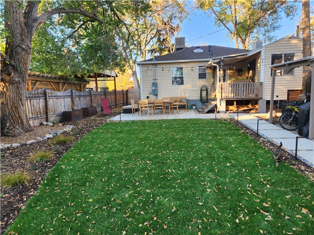 Salt Lake City House: 842 E Stratford Ave
