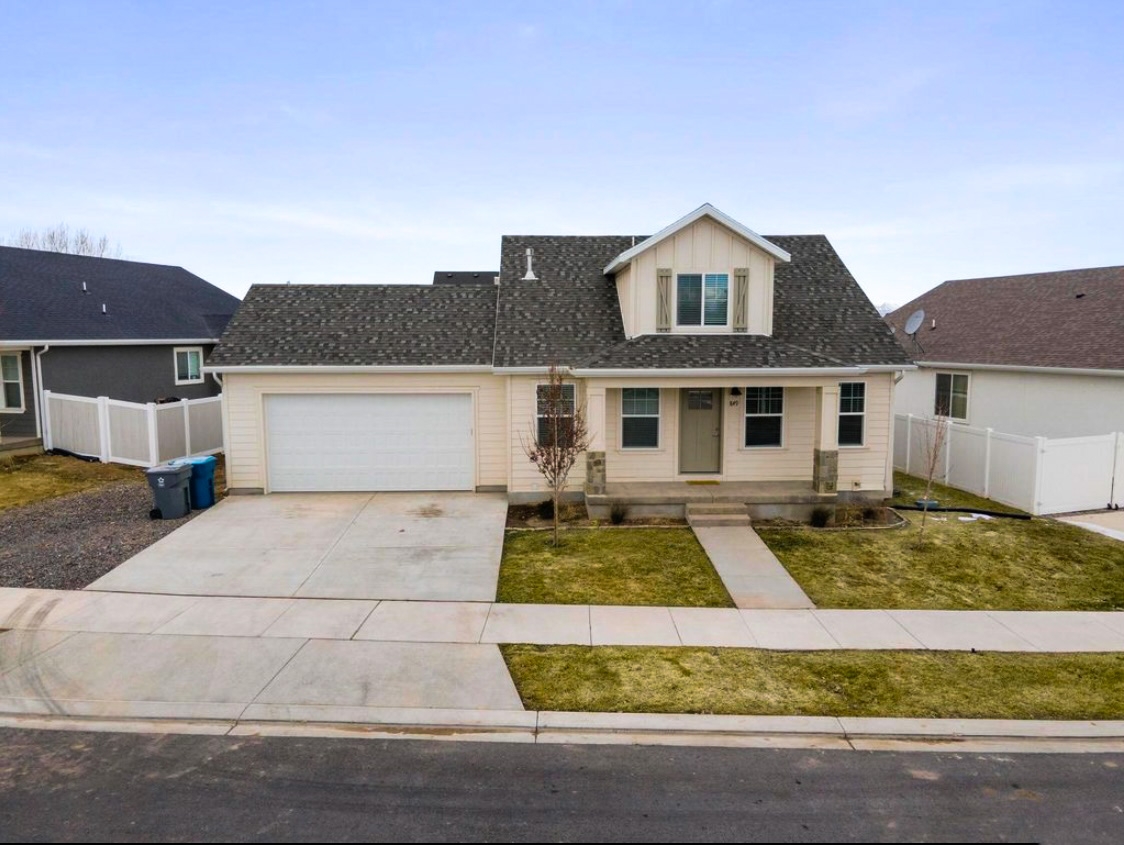 Santaquin House: 849 N 210 W