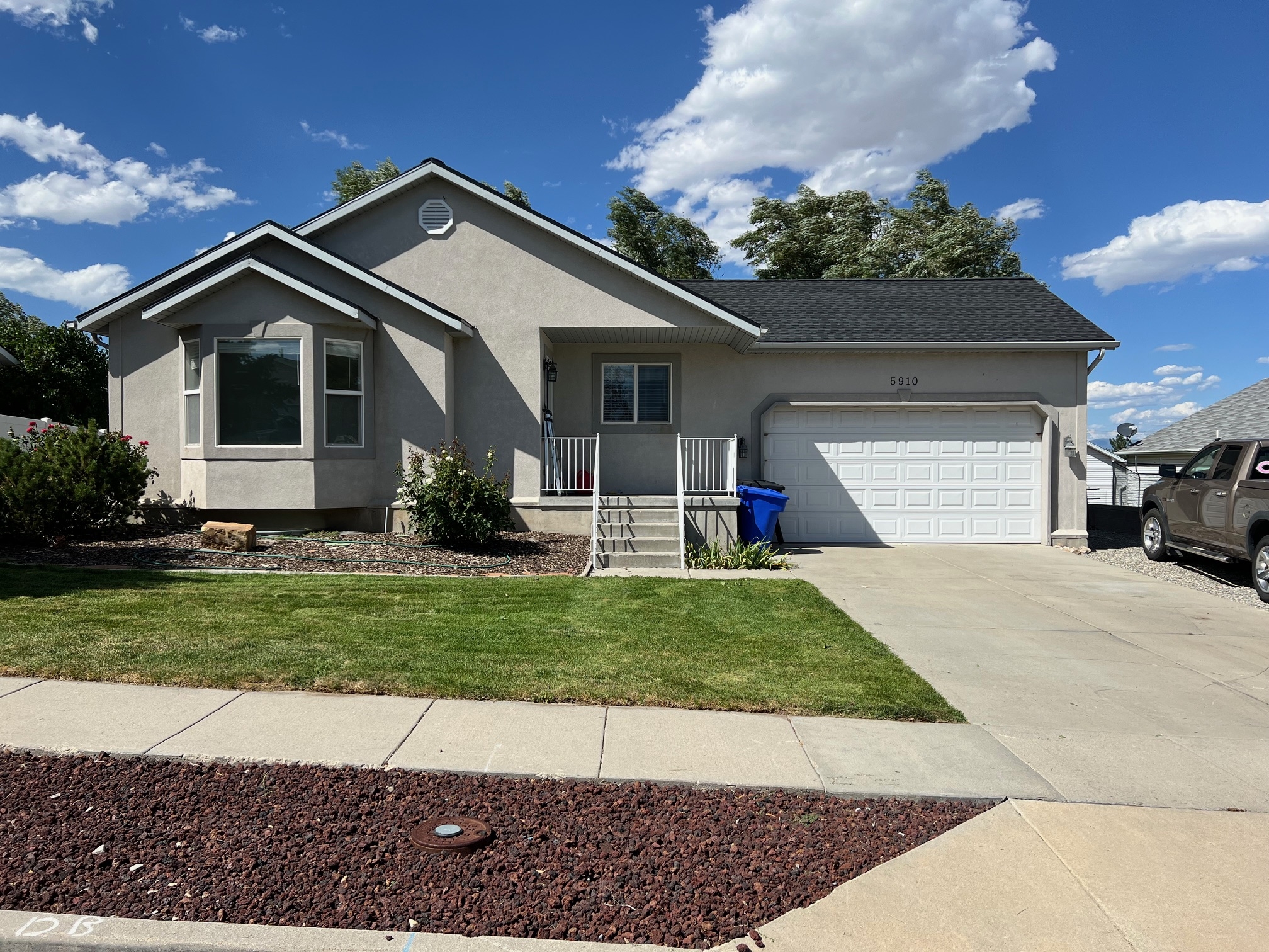 West Jordan House: 5910 W Jackling Way