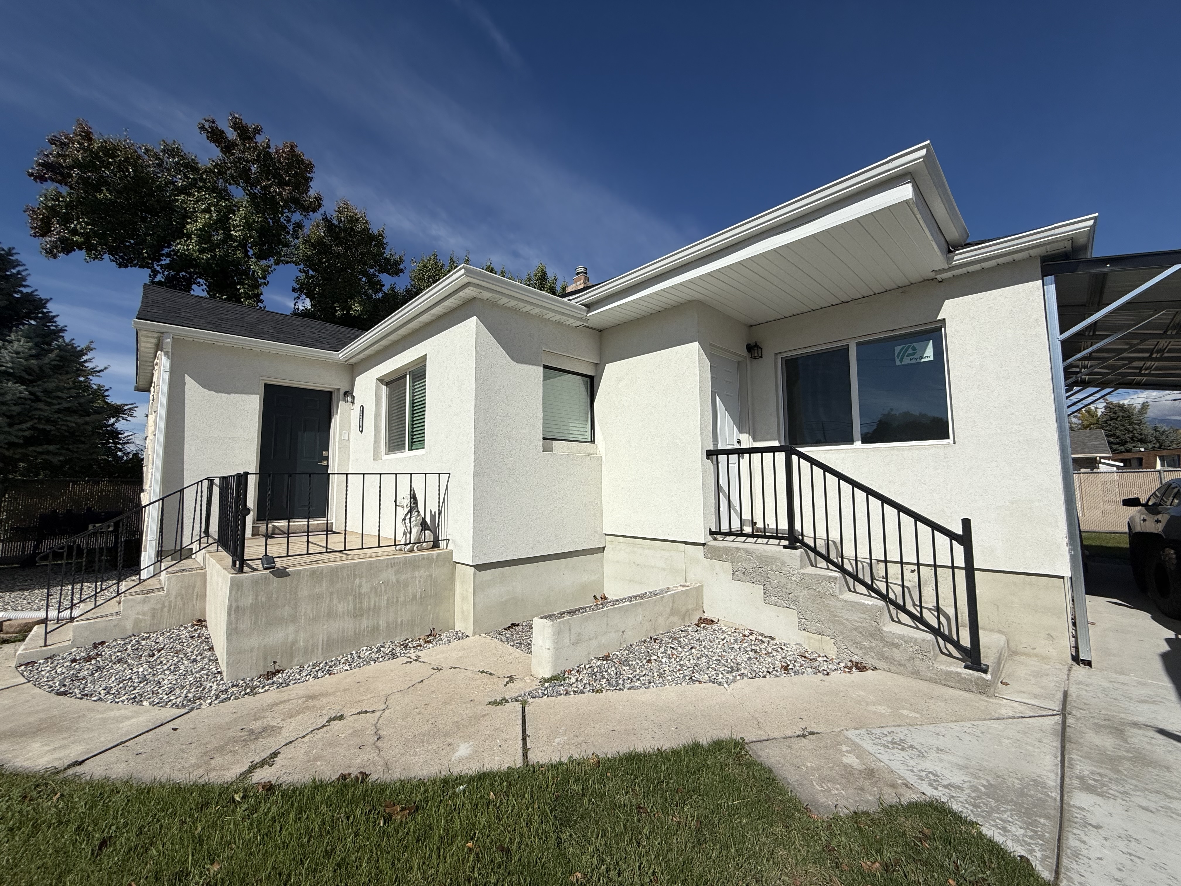 Provo House: 1214 W 500 N