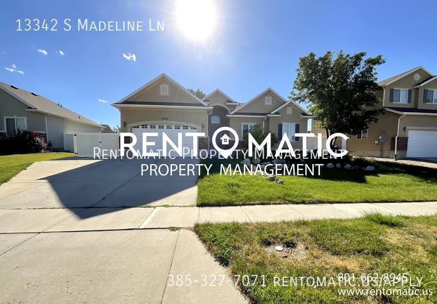 Herriman House: 13342 S Madeline Ln