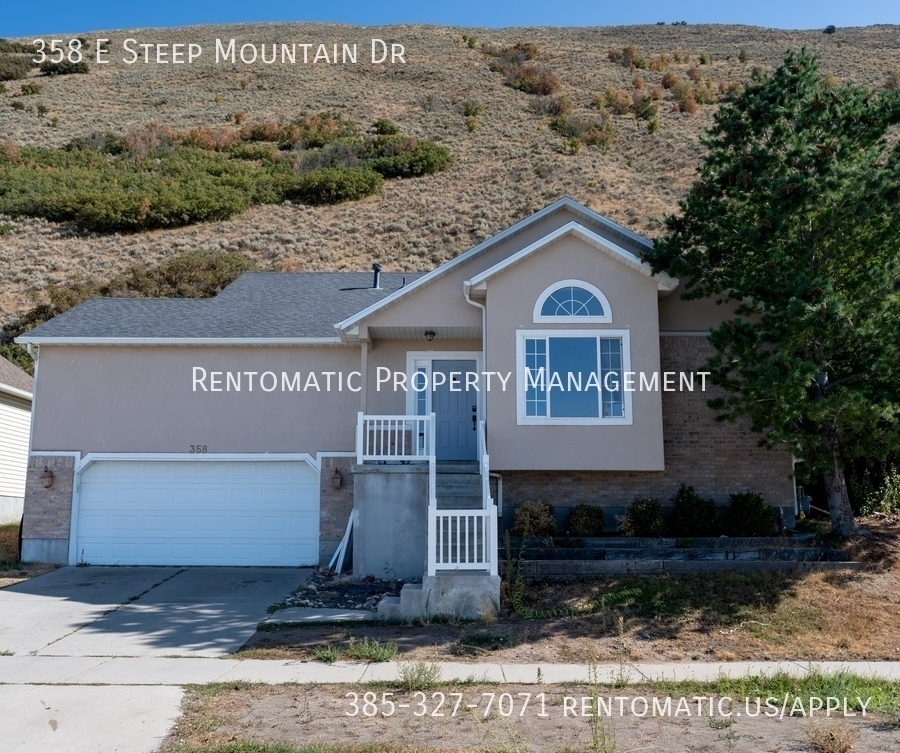 Draper House: 358 E Steep Mountain Dr