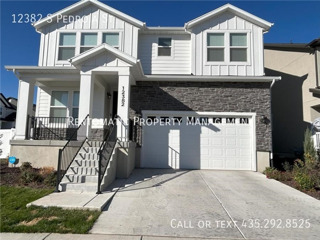 Herriman House: 12382 S Pedroia St