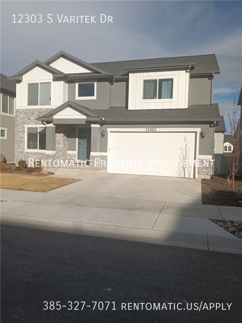 Herriman House: 12303 S Varitek Dr