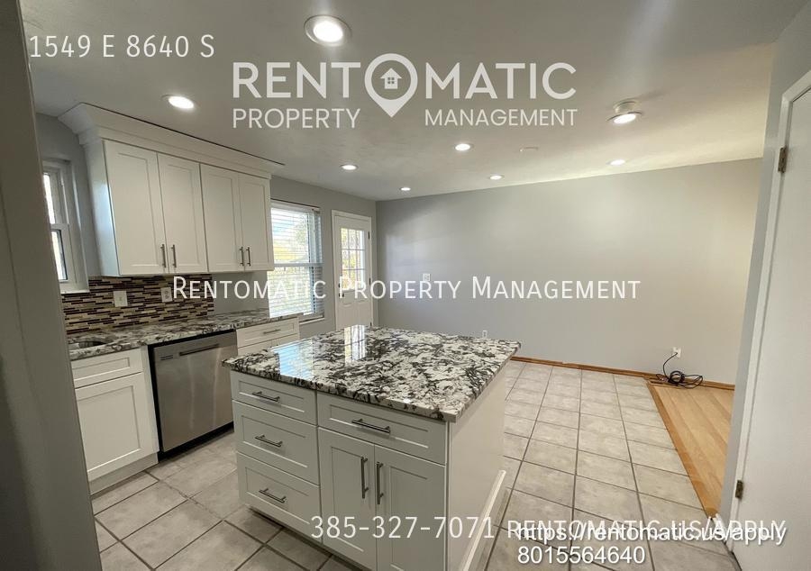 Sandy House: 1549 E 8640 S