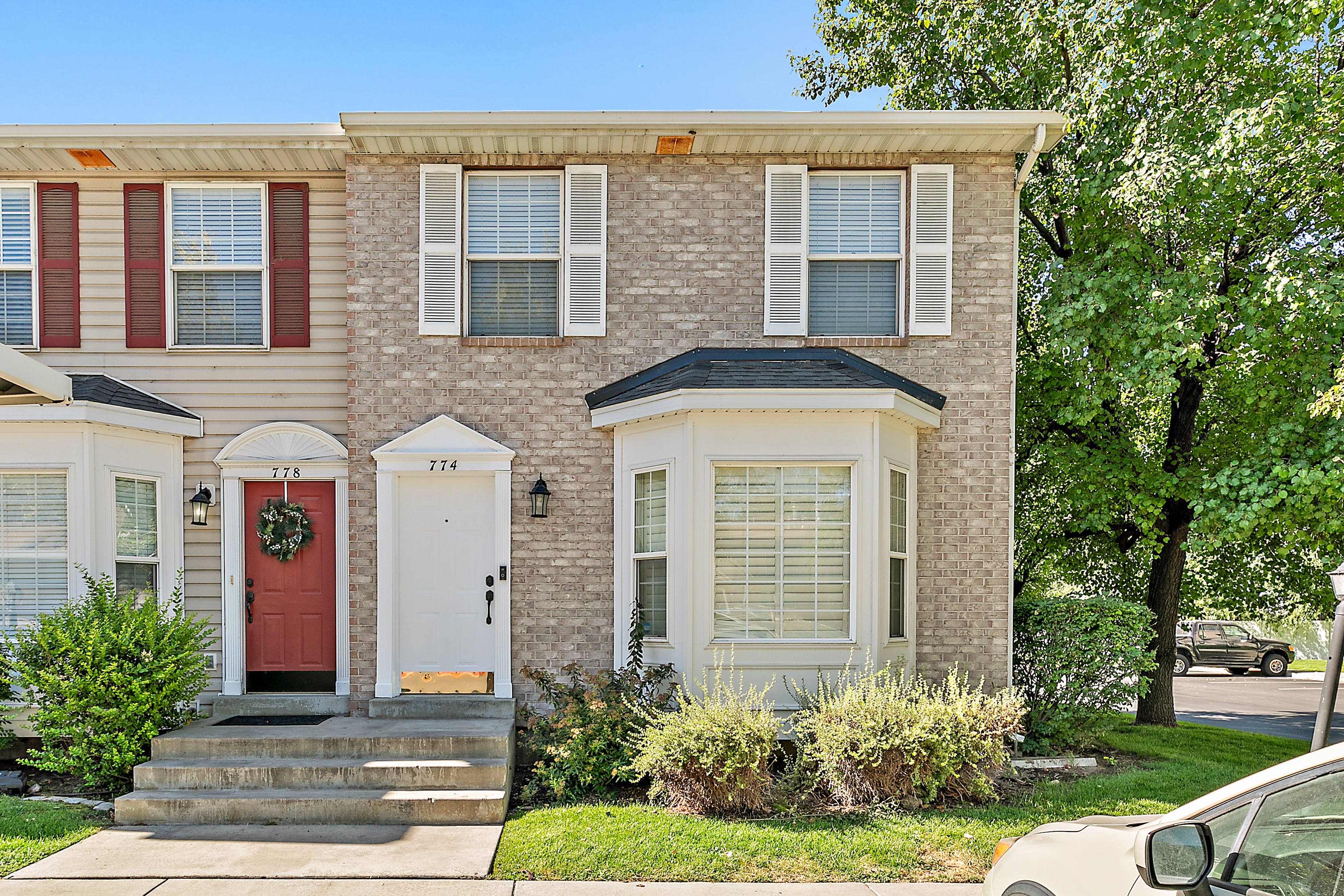 Provo Townhome: 774 E 950 S