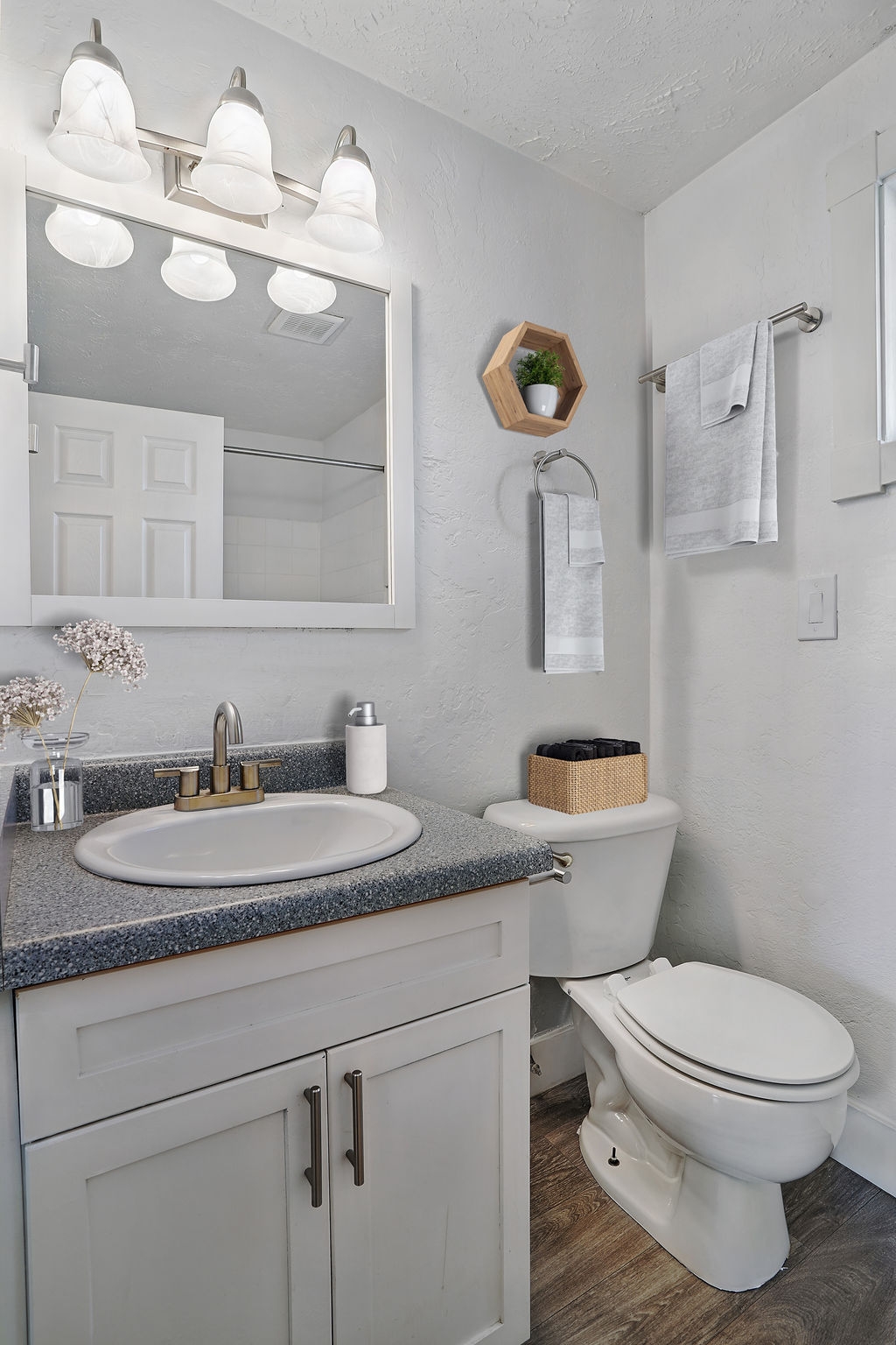 Salt Lake City Apartment: 1742 W 400 N