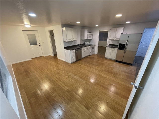 Saratoga Springs In-Law/Basement: 87 W Casi Way