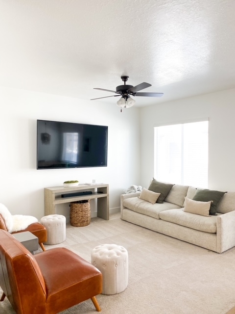 Vineyard Single Room: 266 W 630 N