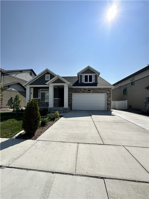 Lehi Single Room: 2592 N Wallace Way