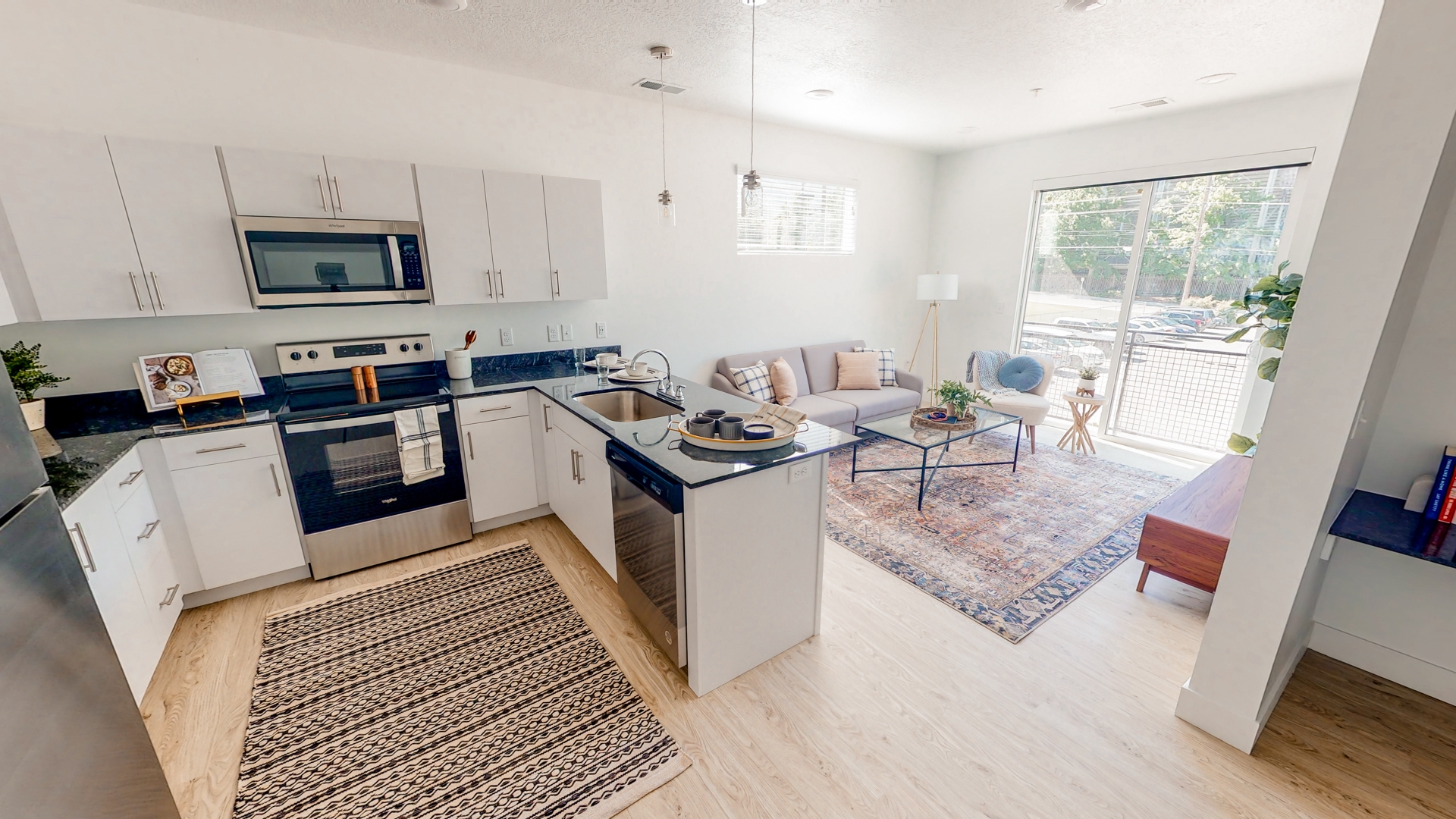 Redstone Residential Apartment for rent at 1918 North Canyon Road