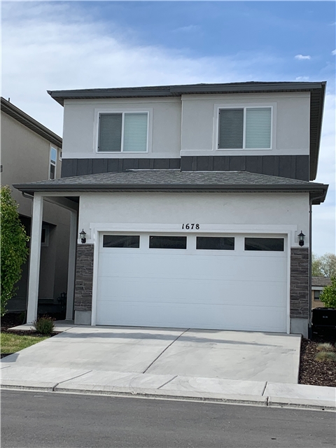 West Jordan House: 1678 W Tribeca Way