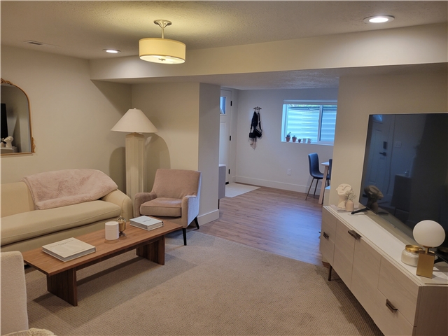 Salt Lake City In-Law/Basement: 3131 E Celeste Cir