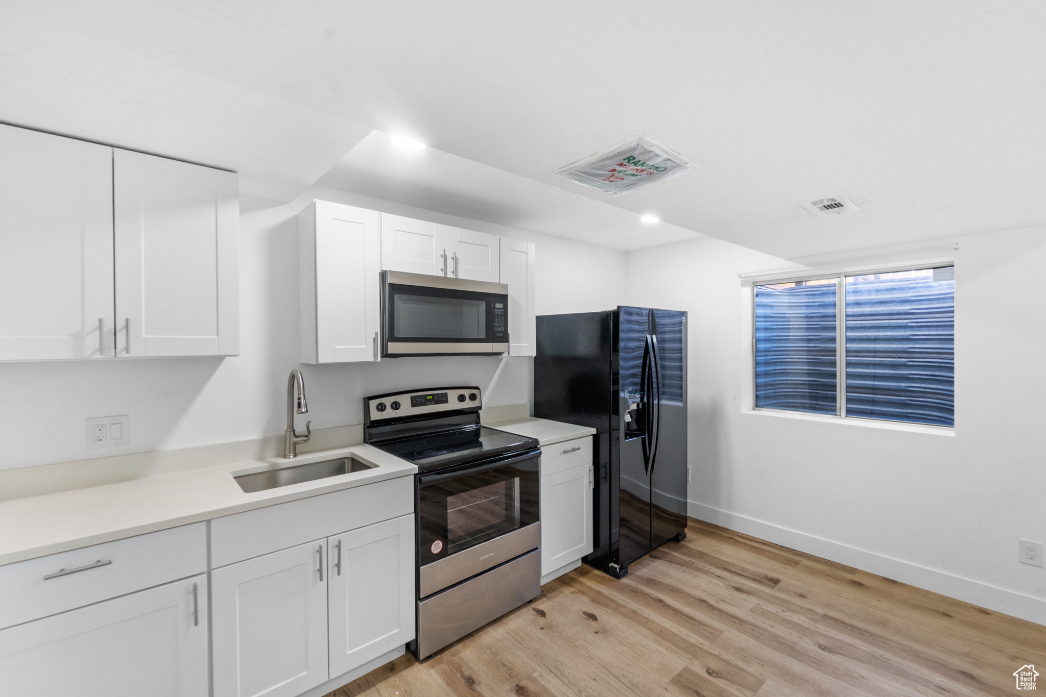 West Jordan In-Law/Basement: 9375 S Laurel Ridge Cir