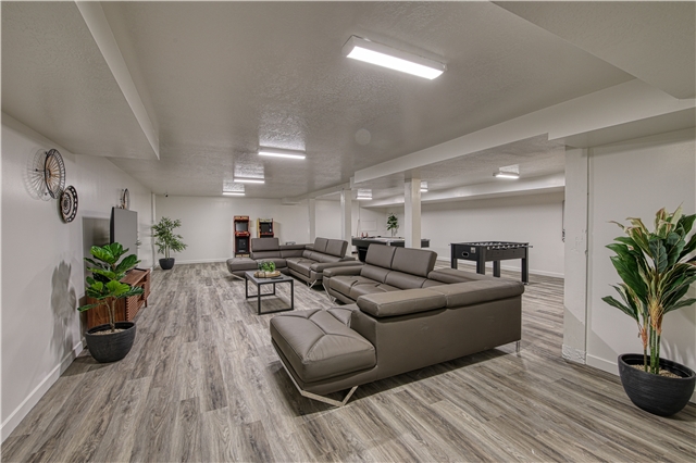 Ogden Apartment: 2703 Washington Blvd