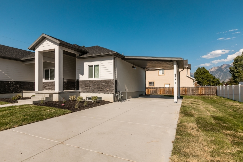 Midvale In-Law/Basement: 6871 S 190 E