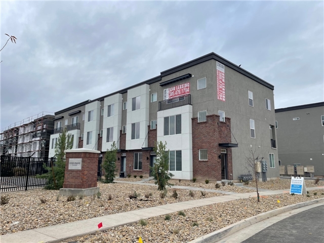 Farmington Townhome: 1192 W Madilyn Way