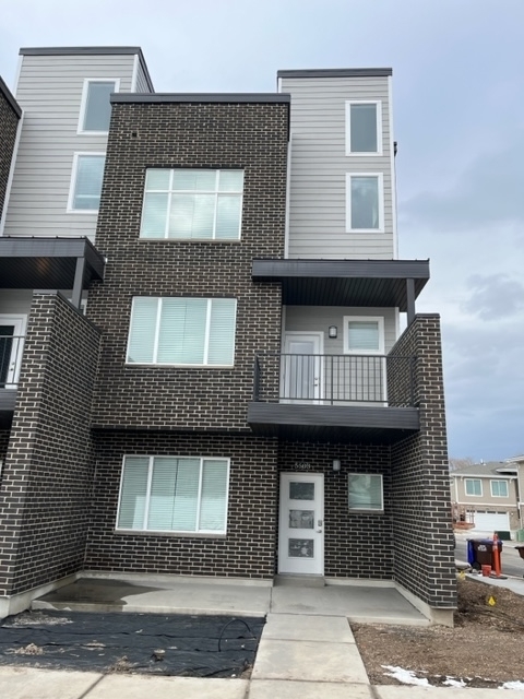 West Valley City Single Room: 5503 W Victory Lap Ct