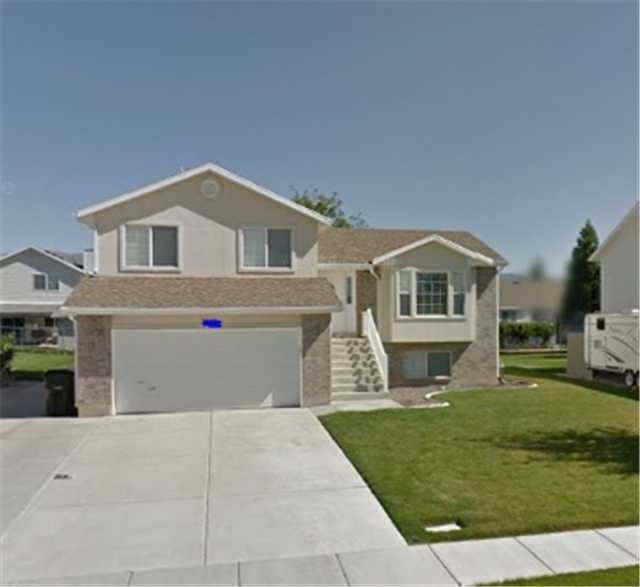 Clearfield Single Room: 2239 S 225 E