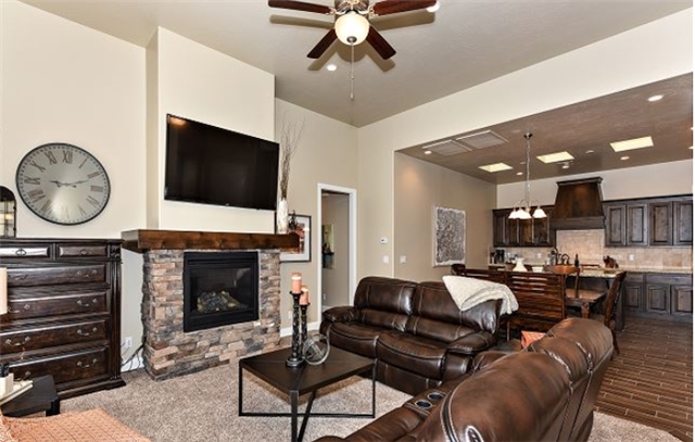 Saint George Townhome: 4997 N Escapes Dr