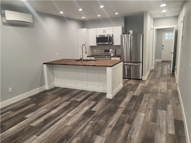 Riverton In-Law/Basement: 3722 W Creek Meadow Rd