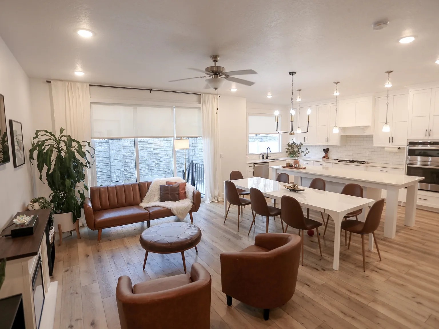 American Fork Townhome: 10830 N Black Shale Loop
