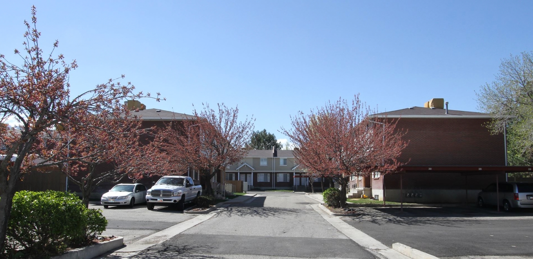 Cornerstone Residential Townhome for rent at 8612 S 1240 E, Sandy, UT