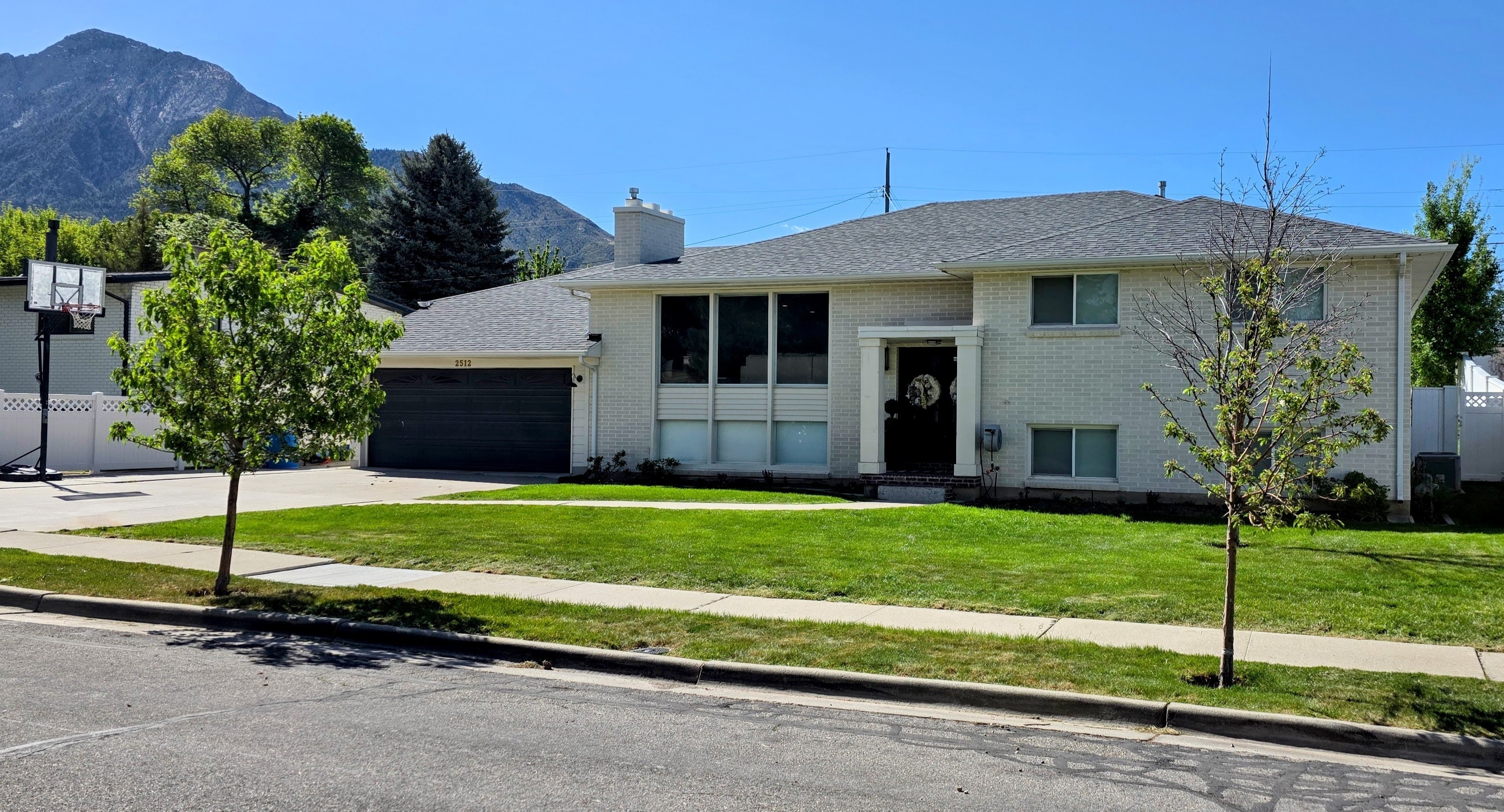 Salt Lake City House: 2512 E Venus Cir