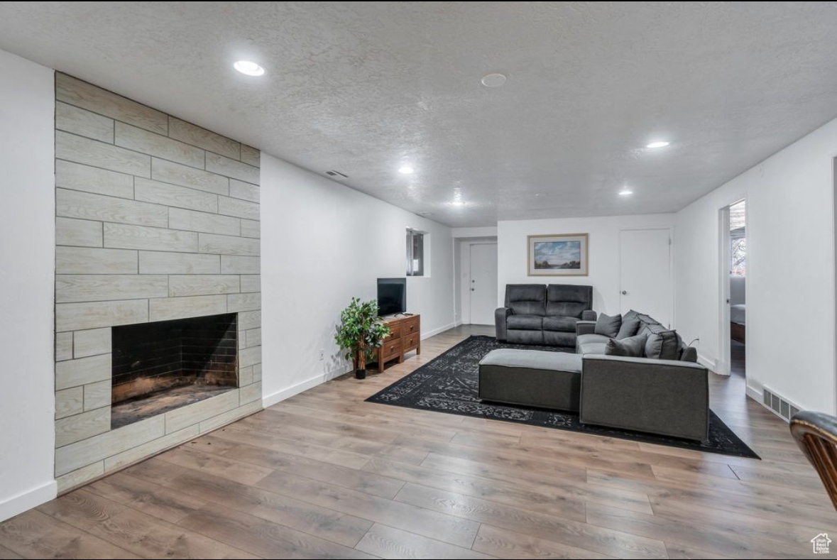 Sandy In-Law/Basement: 1523 E 8685 S