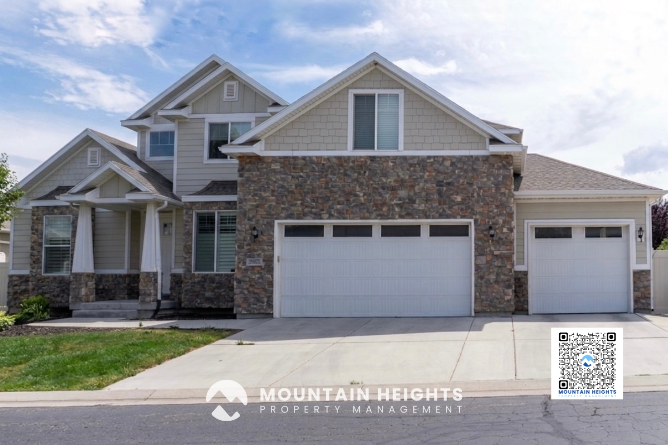 South Jordan House: 3953 W Sand Lake Dr