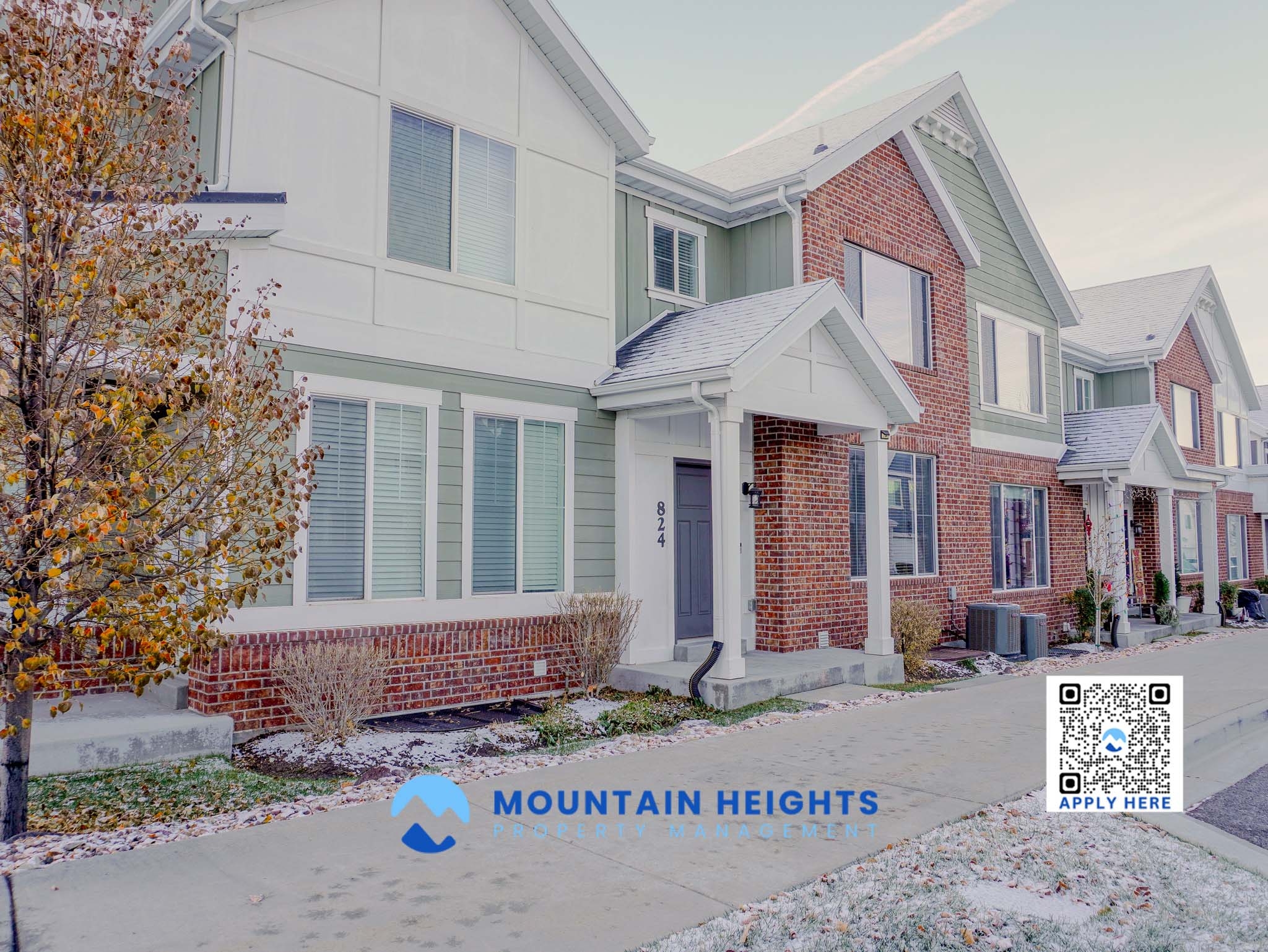 Sandy Townhome: 824 E Newfield Dr