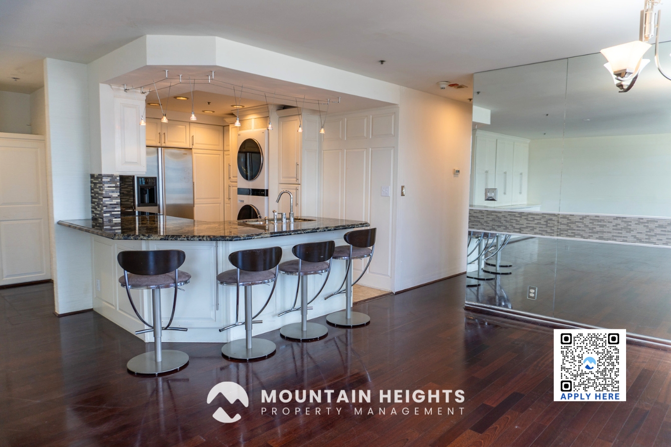 Salt Lake City Condo: 48 W Broadway